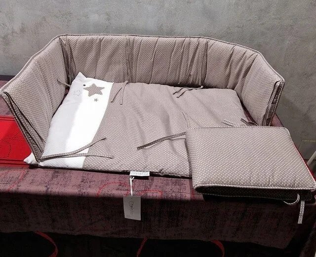 Vestidura para minicuna pirulos en Lalín, Pontevedra