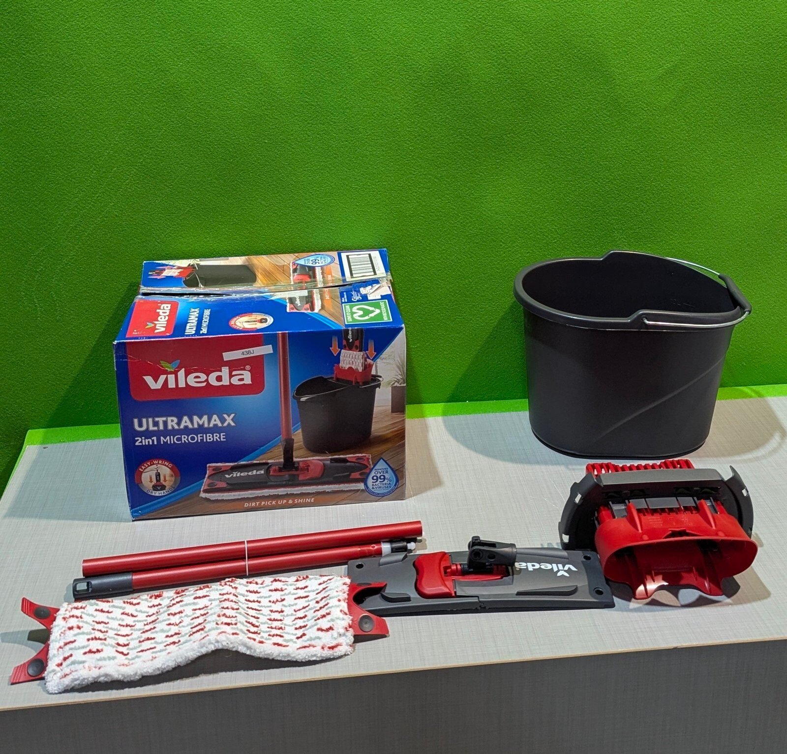 Vileda Ultramax Mopa de microfibras para Fregar y Cubo con escurridor – Nuevo en Lalín, Pontevedra