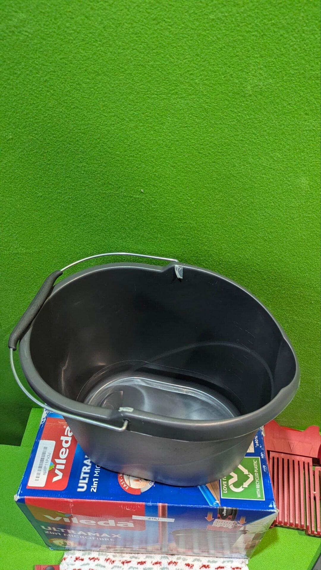 Foto 4 de Vileda Ultramax Mopa de microfibras para Fregar y Cubo con escurridor – Nuevo –